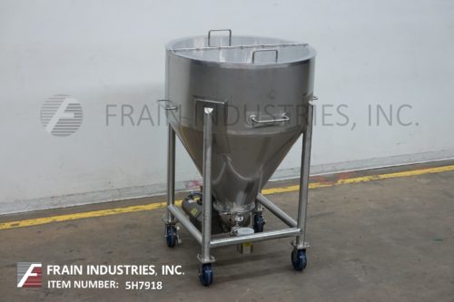 Photo of Tote Systems Bins Totes 600L
