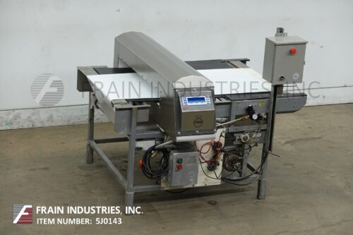 Photo of Loma Metal Detector Conveyor IQ3
