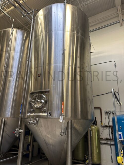 Photo of NSI Newlands Tank SS JKT 5400 GAL