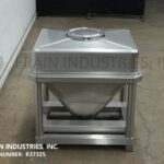 Thumbnail of Tote System Bins Totes 30 FT³