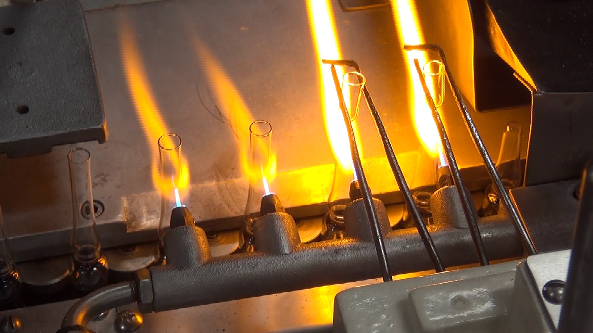 Used Ampoule Fillers & Vile Equipment & Machines